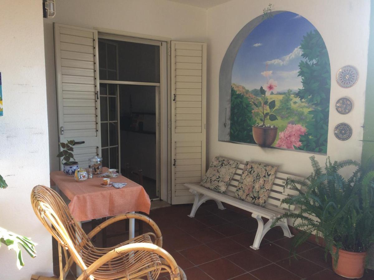 Appartamenti & Rooms Maria Villasimius Quarto foto